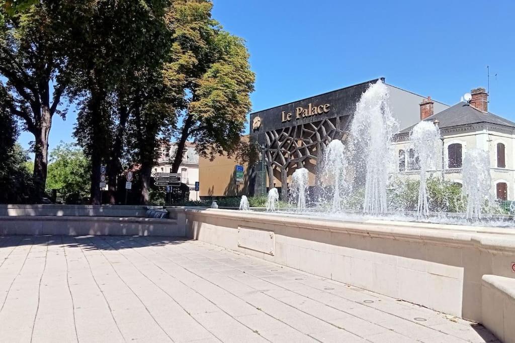 Les Loges Du Theatre Degustation Champagne Offerte Jacuzzi Sauna Jeux Velos Maison Prive 150M2 Historique 14Pers Max Emplacement Exceptionnel Et Chic, 200M De L'Avenue De Champagne, Gare, Musee, Jardins, Restaurations, Toutes Commodites Épernay Zewnętrze zdjęcie