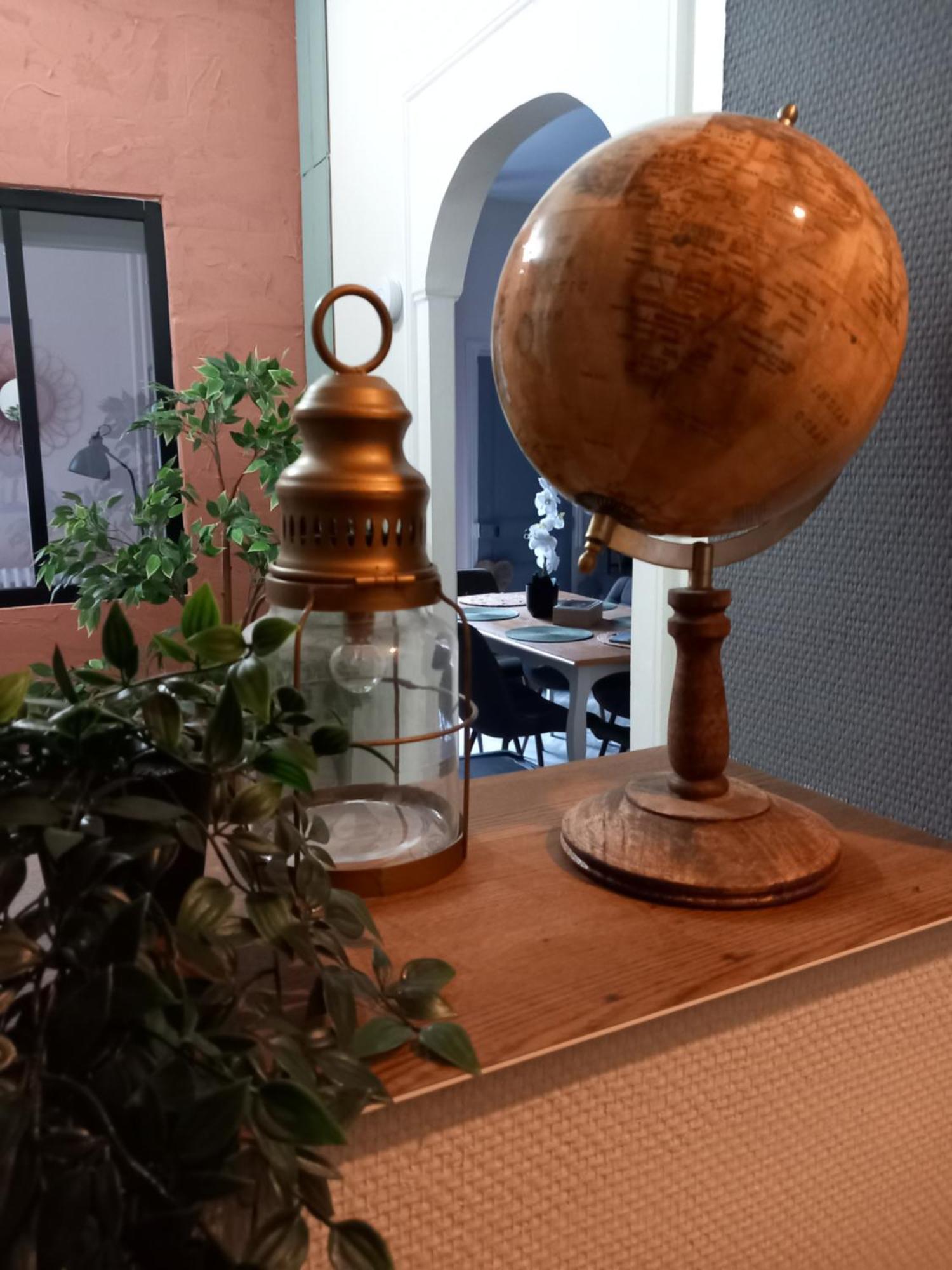 Les Loges Du Theatre Degustation Champagne Offerte Jacuzzi Sauna Jeux Velos Maison Prive 150M2 Historique 14Pers Max Emplacement Exceptionnel Et Chic, 200M De L'Avenue De Champagne, Gare, Musee, Jardins, Restaurations, Toutes Commodites Épernay Zewnętrze zdjęcie