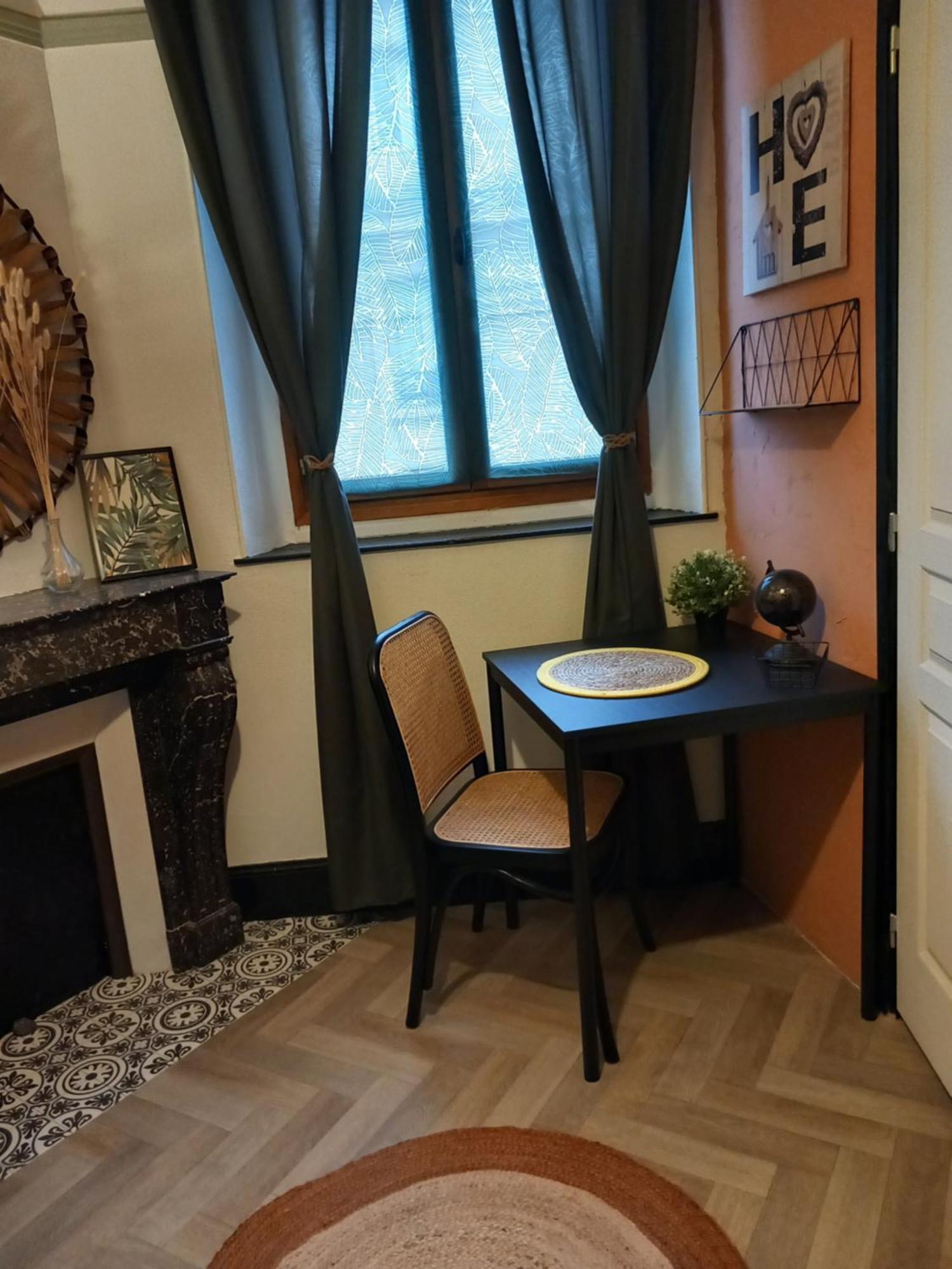 Les Loges Du Theatre Degustation Champagne Offerte Jacuzzi Sauna Jeux Velos Maison Prive 150M2 Historique 14Pers Max Emplacement Exceptionnel Et Chic, 200M De L'Avenue De Champagne, Gare, Musee, Jardins, Restaurations, Toutes Commodites Épernay Zewnętrze zdjęcie
